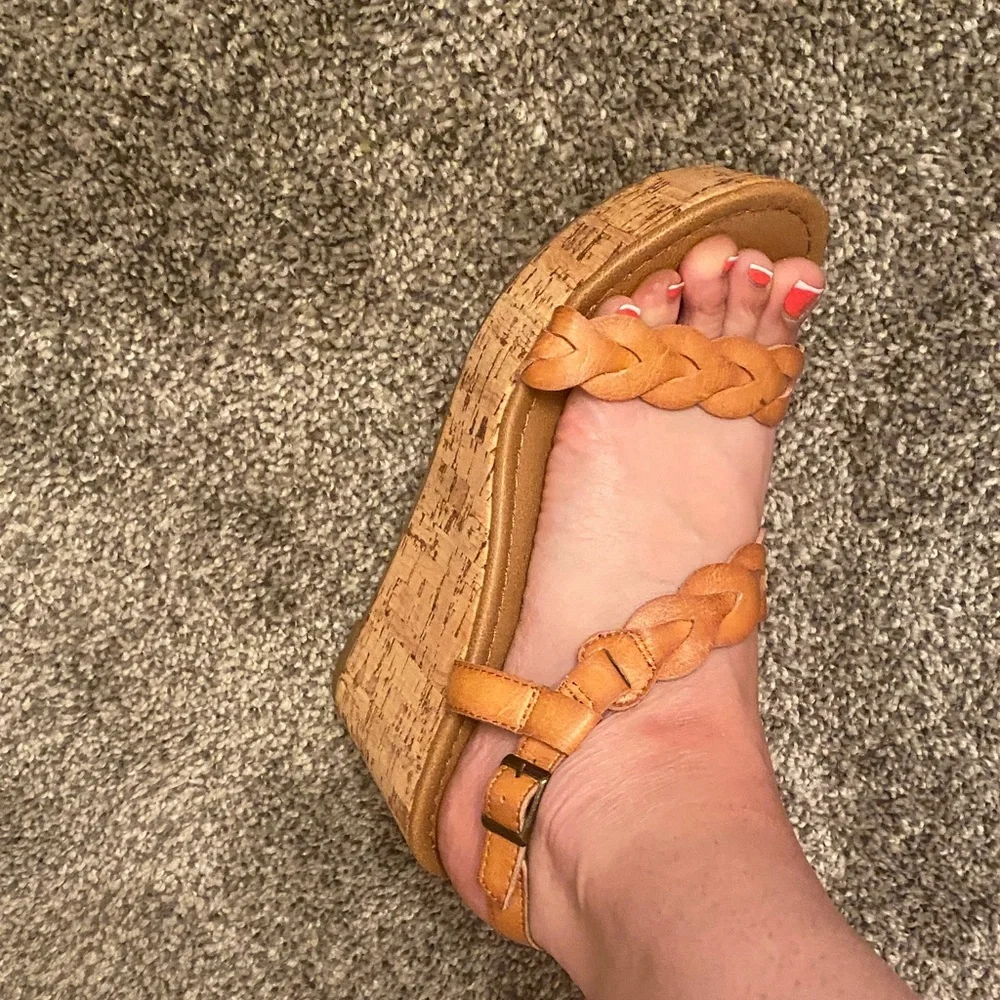 Nicole Women's Brown Braided Sandals - Picture 3 of 5
